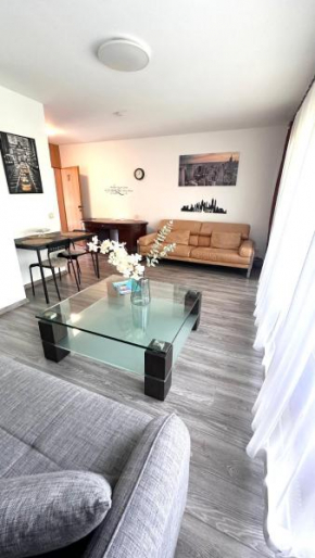 Sweet Apartment 17